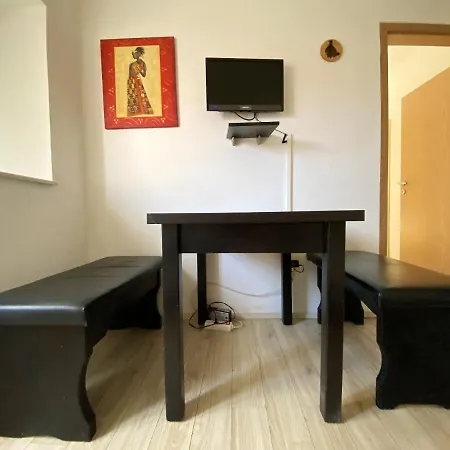 Comfortable In / 53 M² / Stunning Viewb *