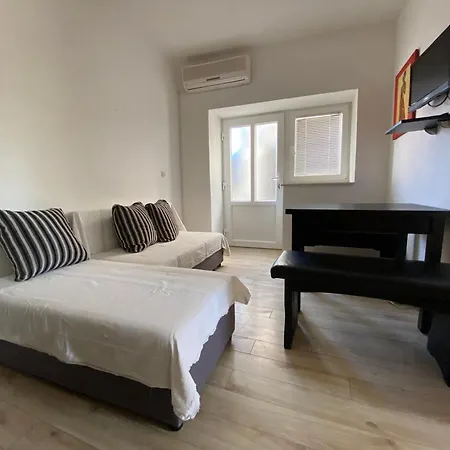 Comfortable In / 53 M² / Stunning Viewb Apartment