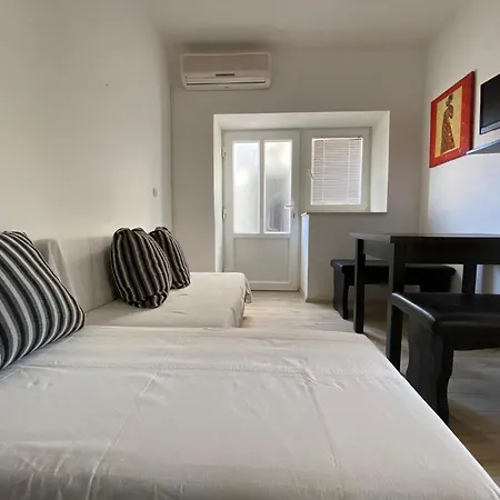Comfortable In / 53 M² / Stunning Viewb *