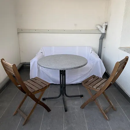 Apartment Comfortable In / 53 M² / Stunning Viewb *