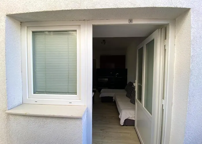 Comfortable In / 53 M² / Stunning Viewb